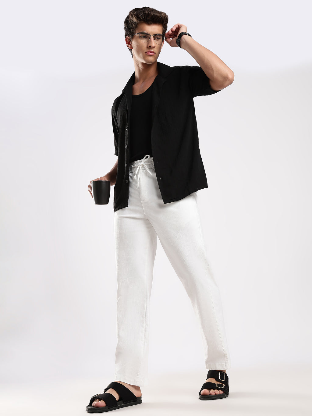 Dredge Men's White Linen Blend Relaxed Fit Casual Trousers