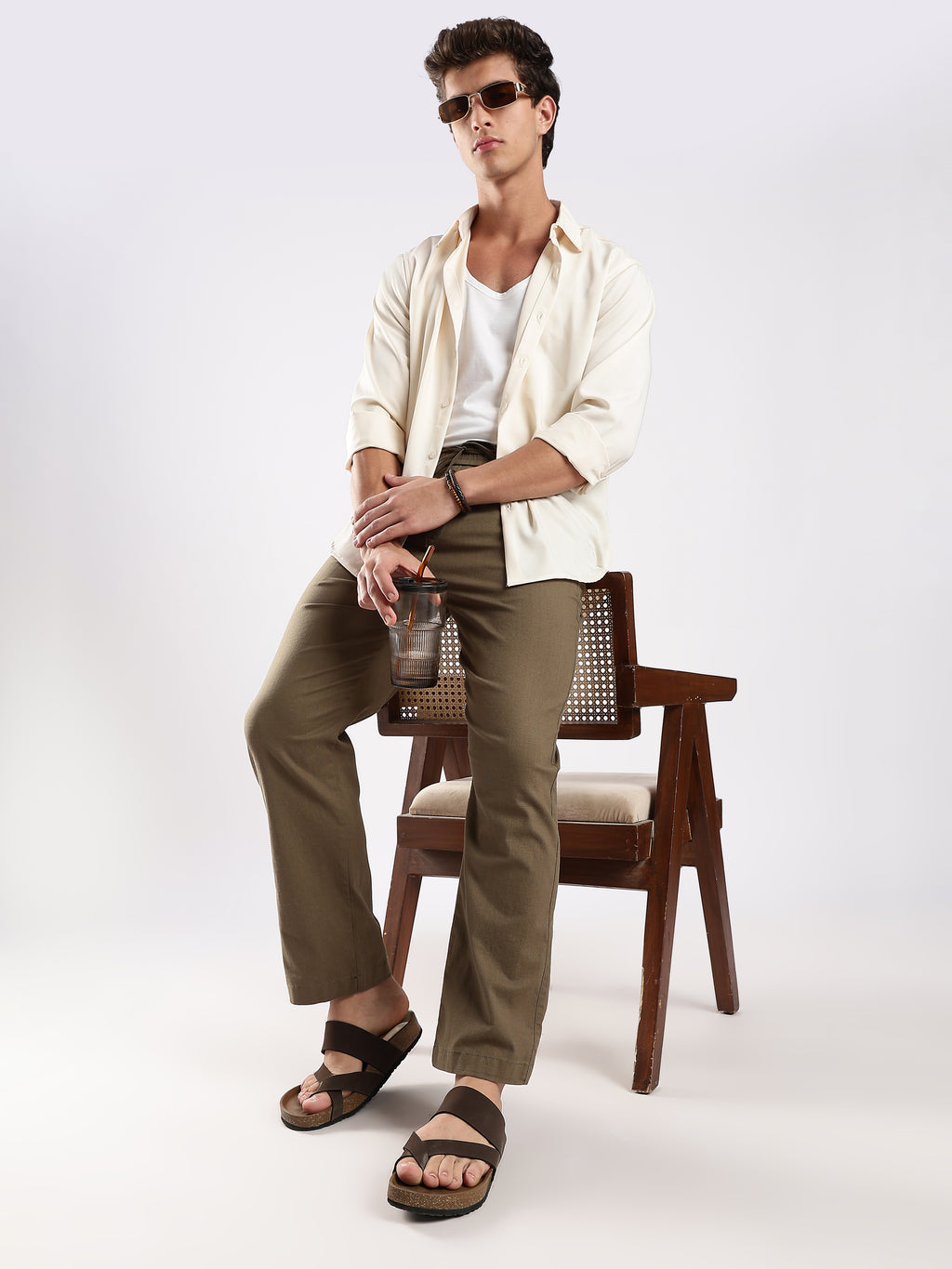 Dredge Men's Olive Green Linen Blend Relaxed Fit Casual Trousers