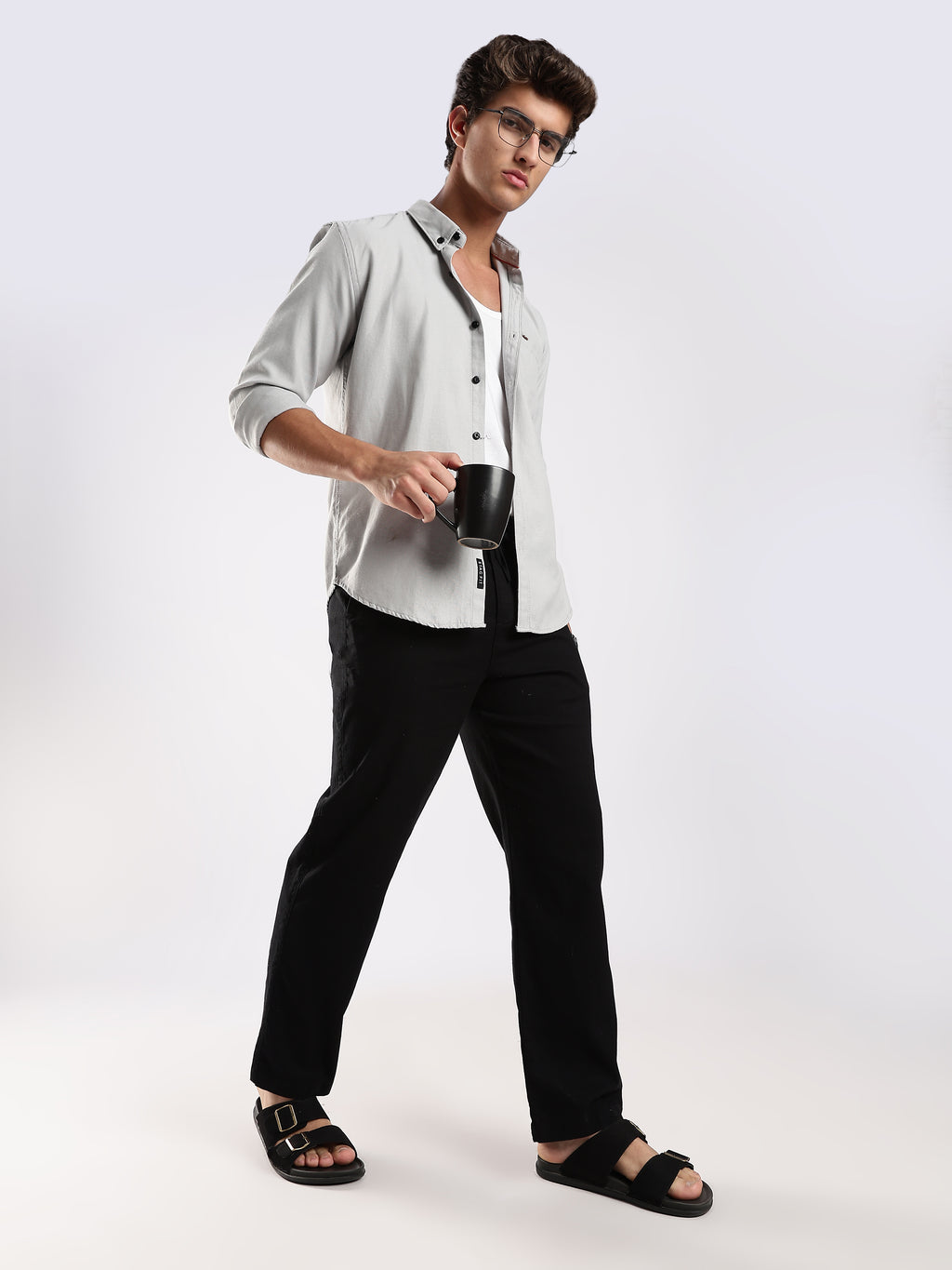 Dredge Men’s Black Linen Blend Relaxed Fit Casual Trousers
