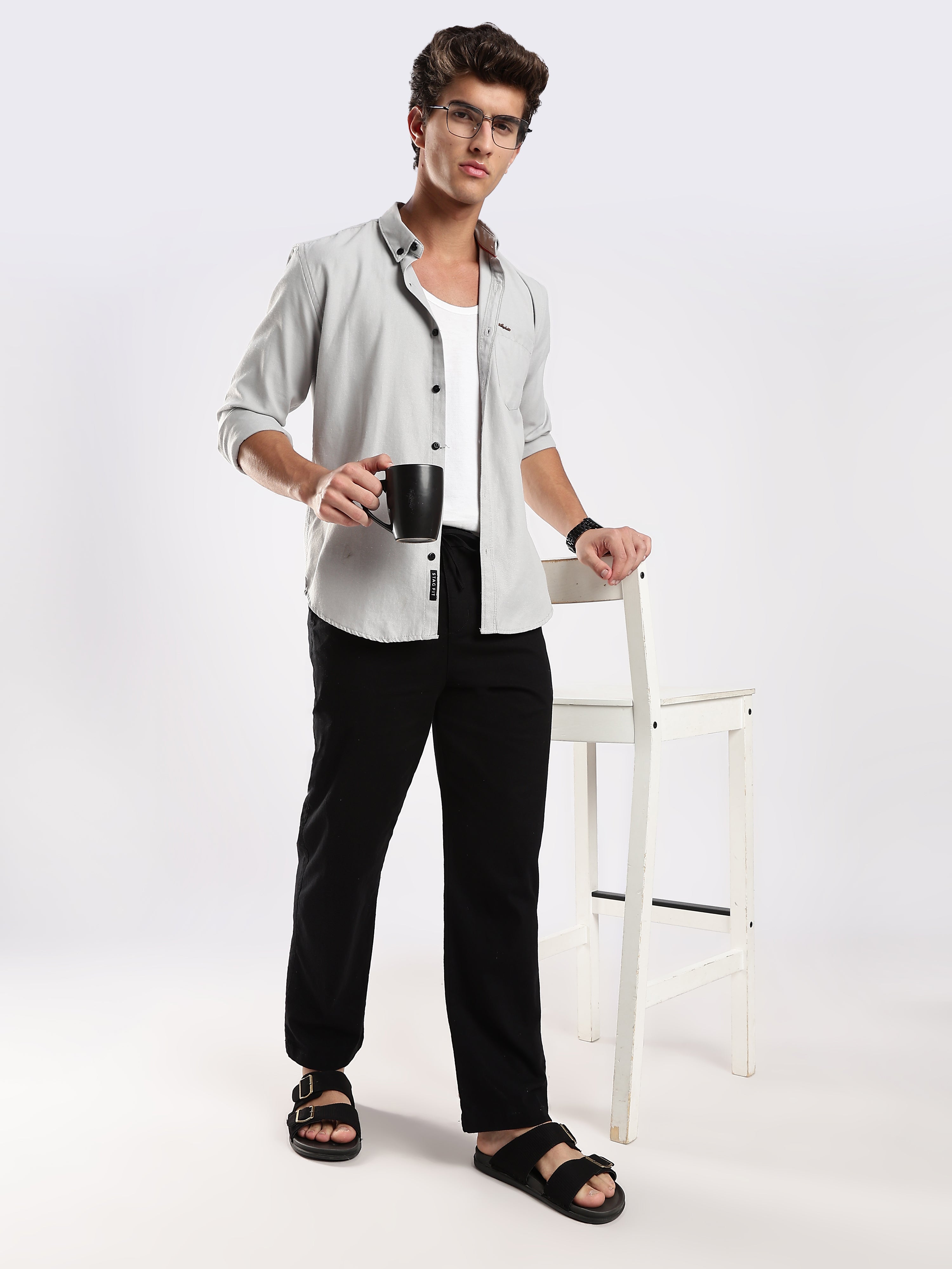 Dredge Men’s Black Linen Blend Relaxed Fit Casual Trousers