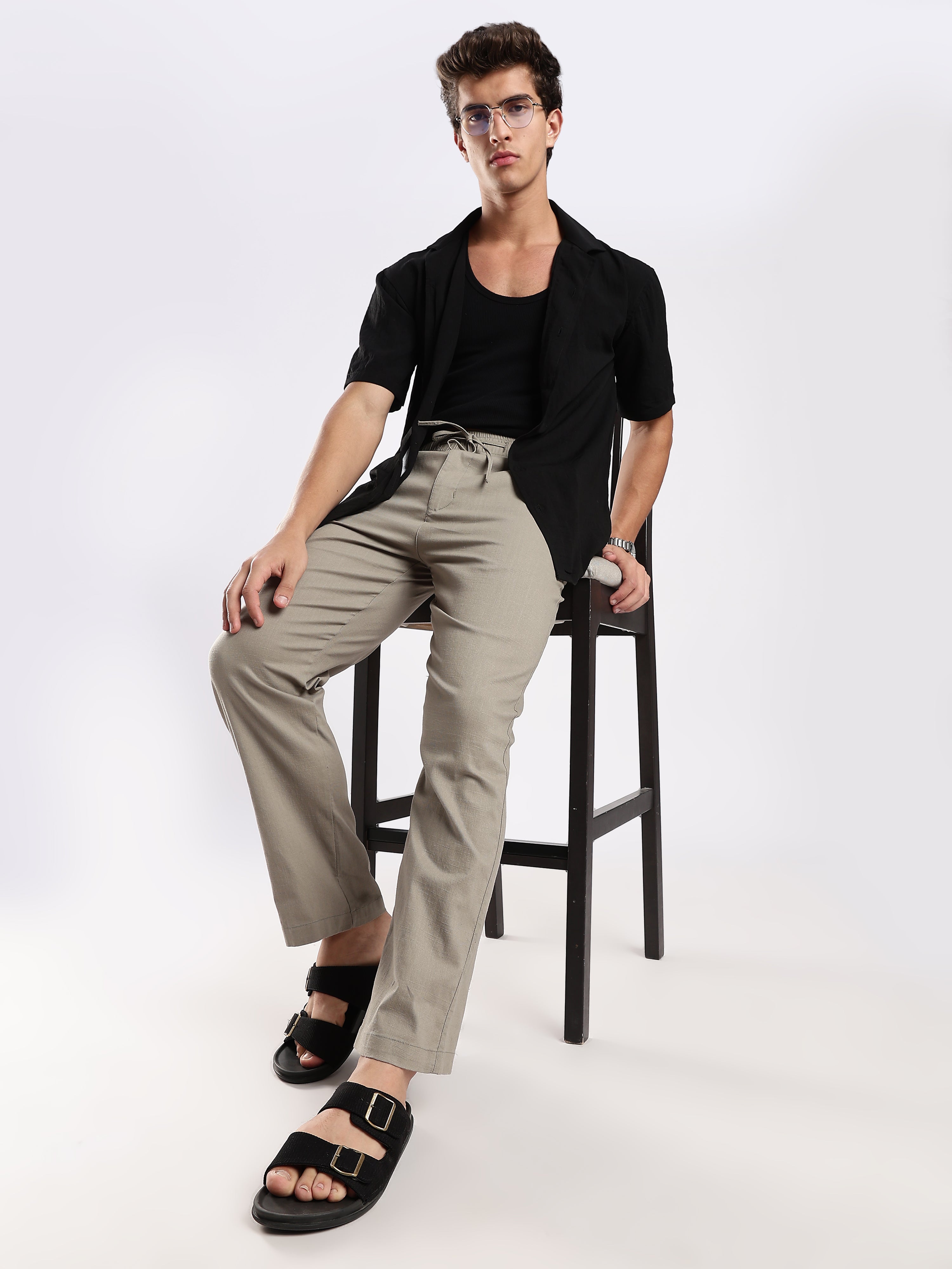 Dredge Men’s Light Olive Green Linen Blend Relaxed Fit Casual Trousers