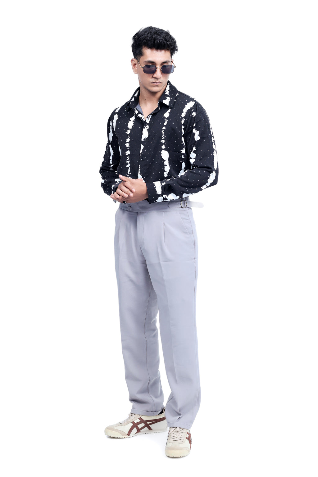 Dredge Men's Black With White Abstract