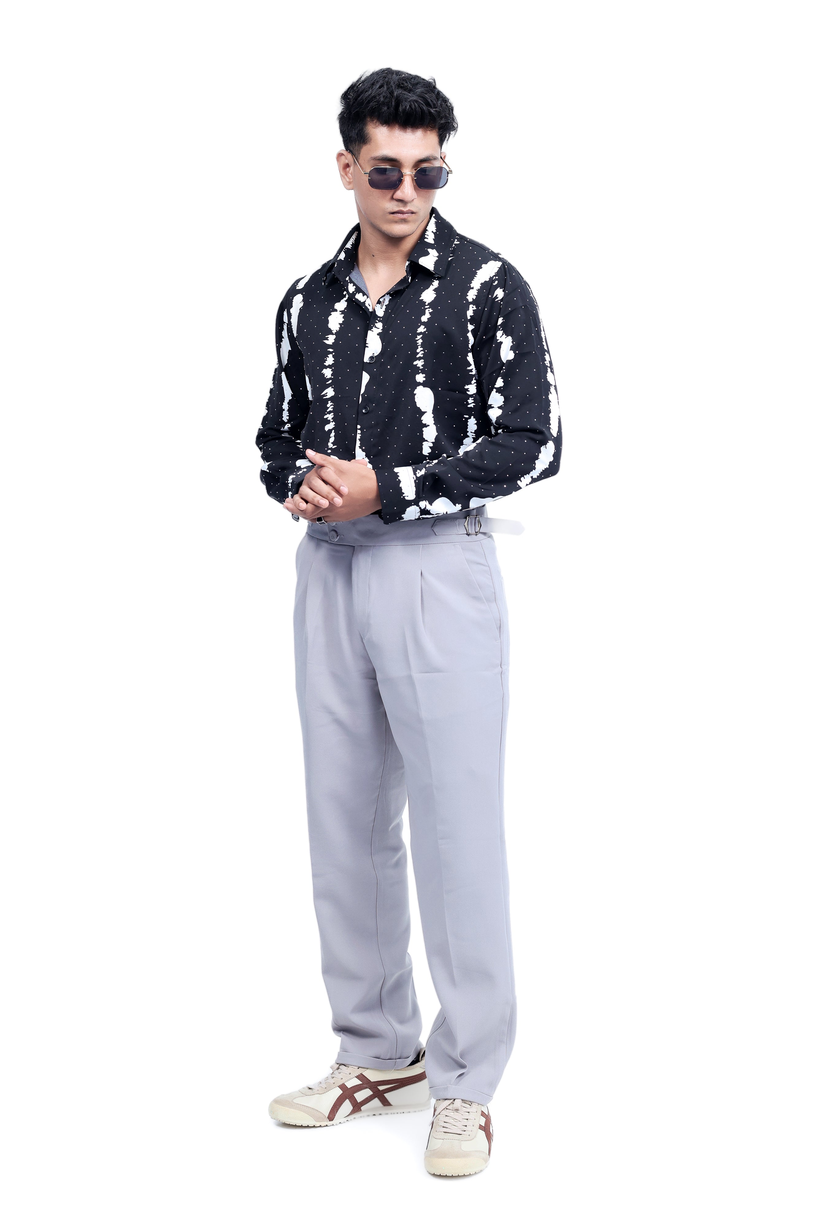 Dredge Men's Black With White Abstract
