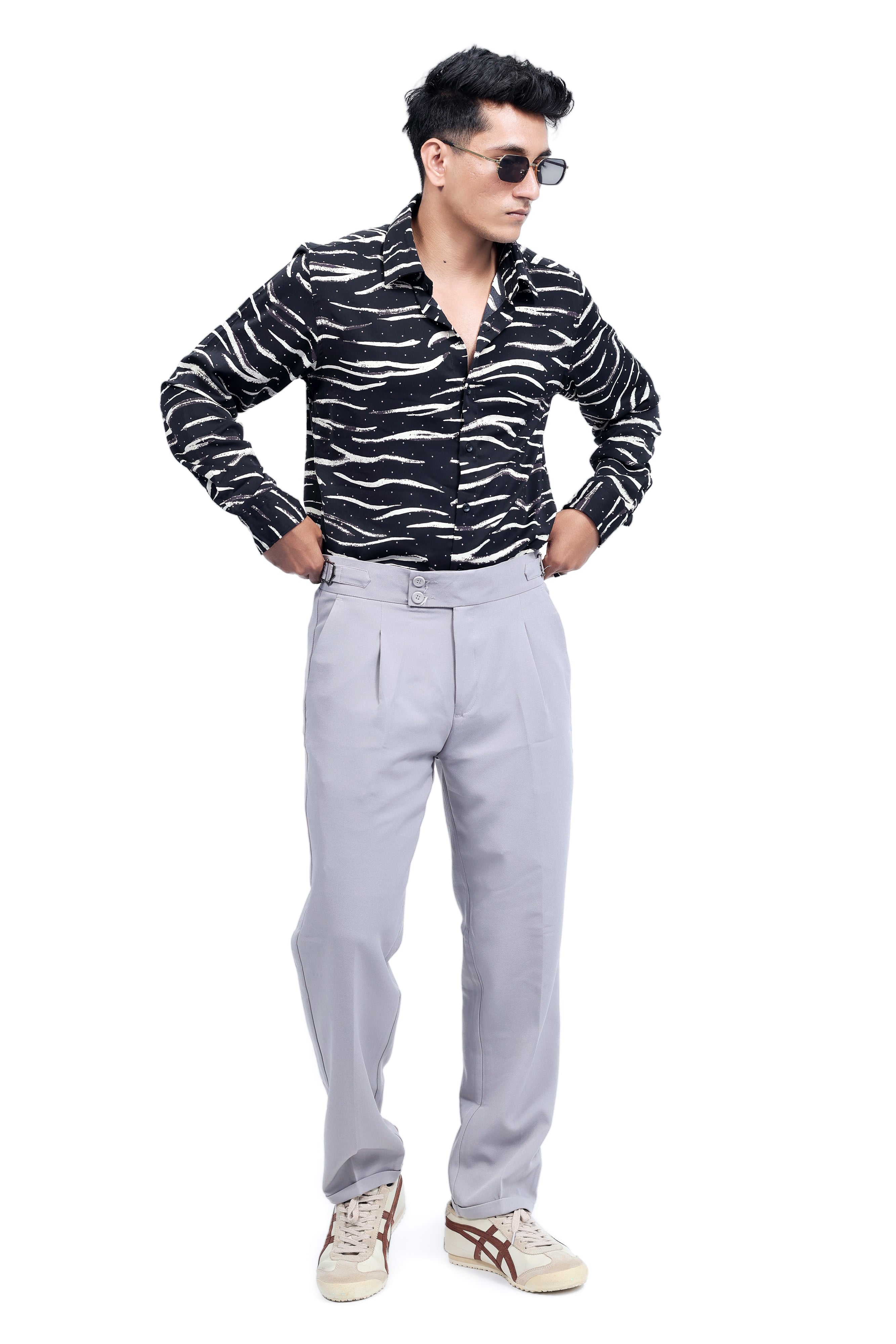 Dredge Men's Black With Wavy Streaks