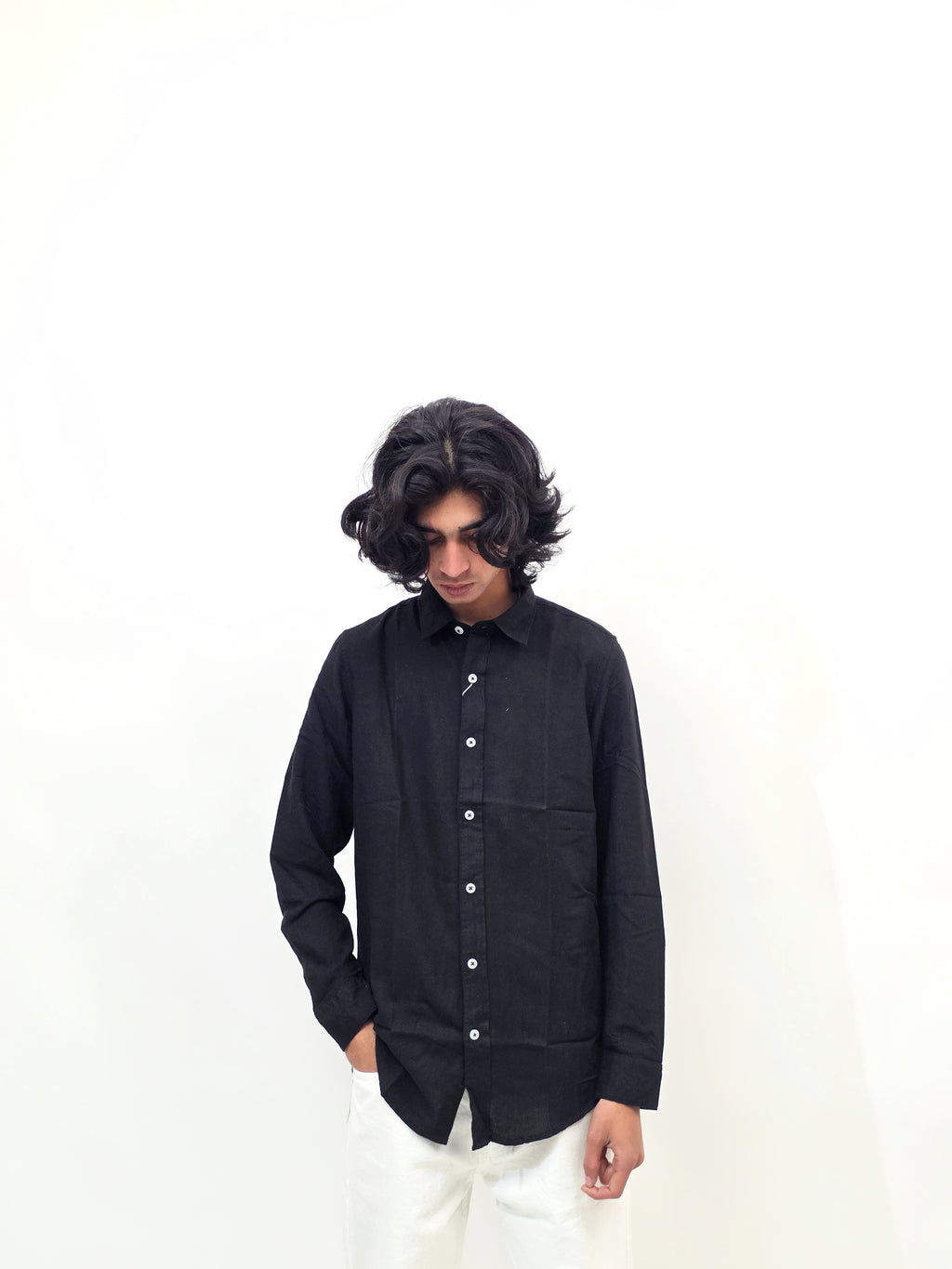 Dredge Linen Black Shirt